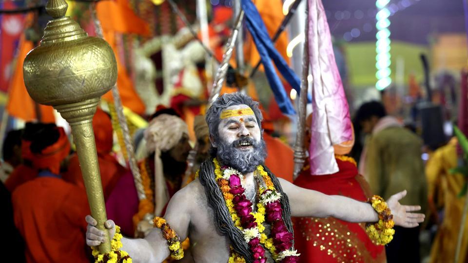 Kumbh mela: Sadhus, mystics evoke curiosity among devotees