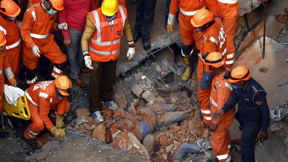 Gurugram building collapse: 7 dead, NDRF calls off rescue ops ...