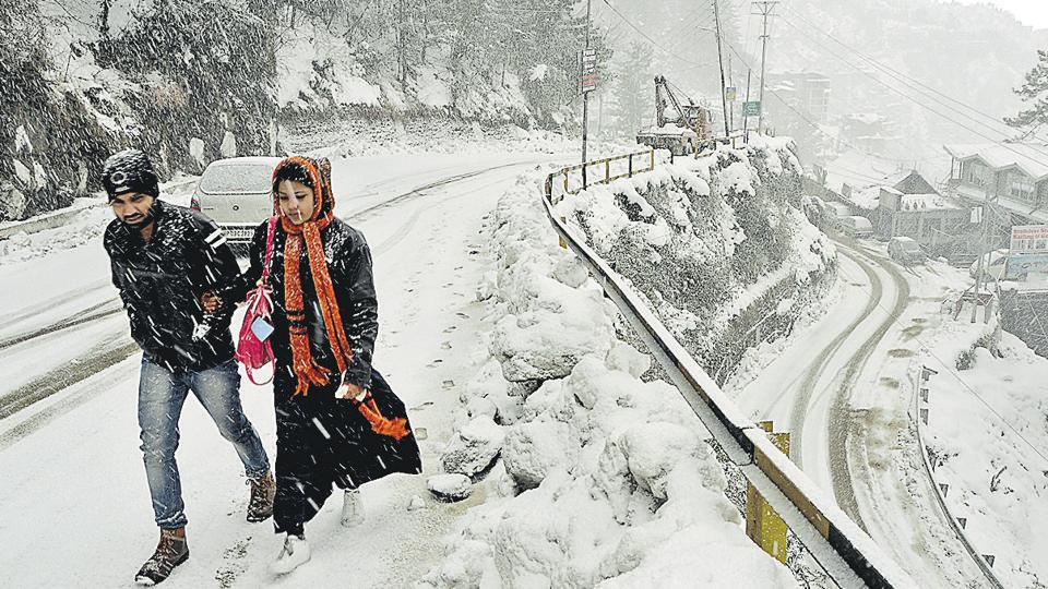 Himachal braces for more snow, avalanche warning issued for five