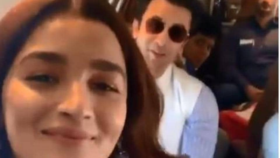 Alia Bhatt asks boyfriend Ranbir Kapoor why they are going to Kumbh, he says to leave her there. Watch hilarious videos