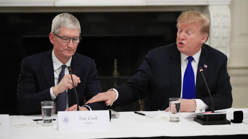 Donald Trump calls Tim Cook ‘Tim Apple’ and Twitter is in troll-mode