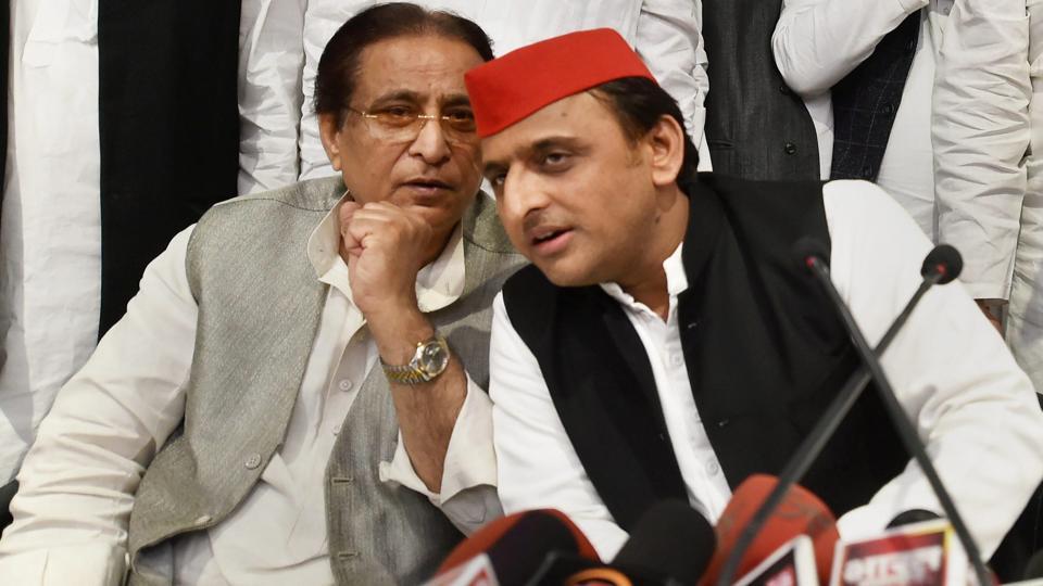 UP में 2024 लोकसभा चुनाव के लिए सक्रिय हो रहे आजम खान, कार्यकर्ताओं से… Azam Khan getting active for the 2024 Lok Sabha elections in UP, met the workers…