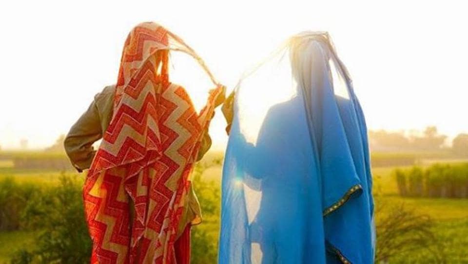 Saand Ki Aankh new pic: Taapsee Pannu and Bhumi Pednekar watch as a new day dawns