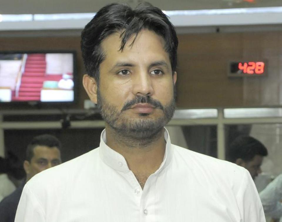 Lok Sabha Elections 2019: Congress pins hopes on this Amrinder Singh Raja Warring in Bathinda | Hindustan Times