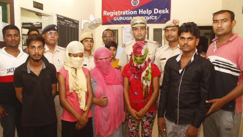 Honey Trap Gang Busted In Gurugram Five Held Hindustan Times