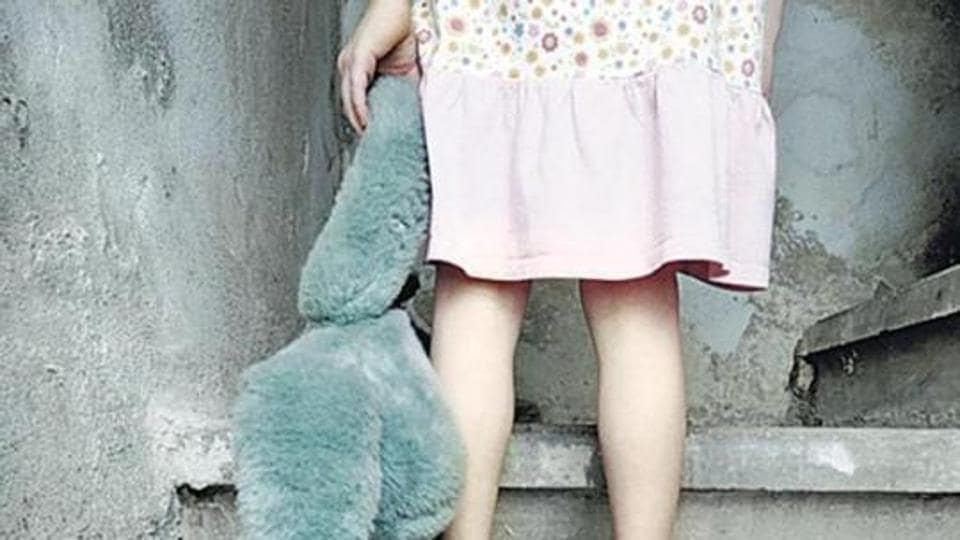 2yearold UP girl strangled, eyes gouged out over unpaid loan Police