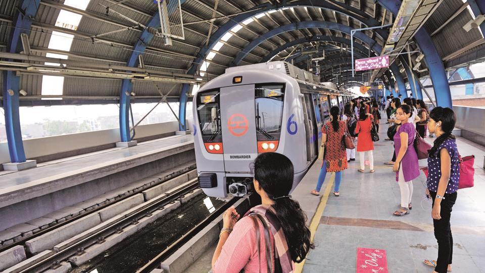 91% in favour of free Metro rides for women: AAP