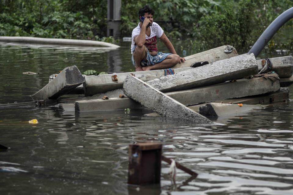 Mumbai Rains Highlights High Tide Expected At 12 Noon Likely To 
