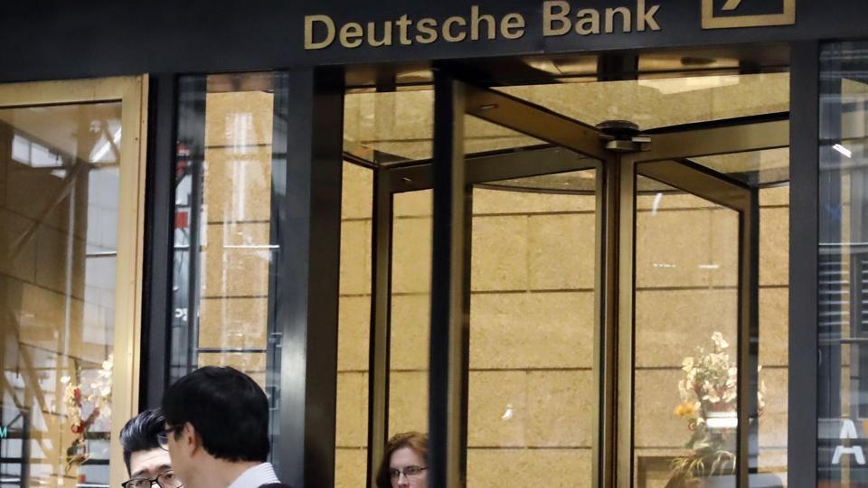 Deutsche Bank Careers End With An Envelope A Hug And A Cab Ride Hindustan Times Locate any bank branch in india. deutsche bank careers end with an