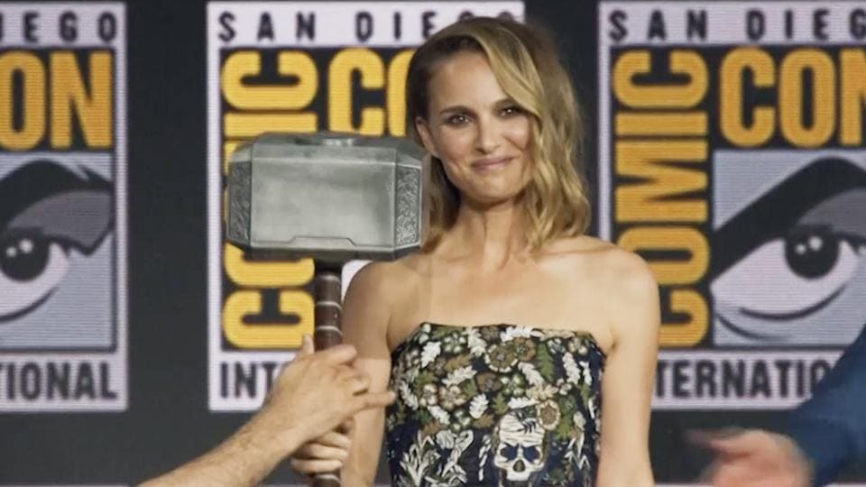 Natalie Portman as female Thor in Marvel Studios’ new sequel ...