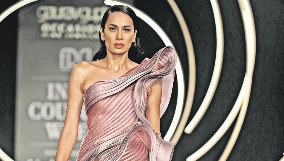 India Couture Week 2019: Gaurav Gupta sculpts to thrill