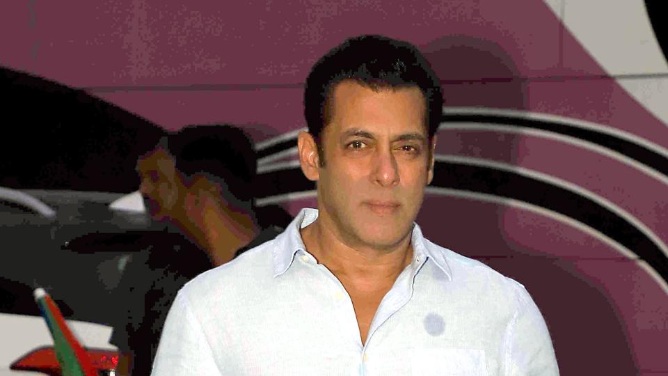 Salman Khan Was Supposed To Do A Satte Pe Satta Remake Here S Why He Did Not Hindustan Times 'seven on seven') bir 1982hindiaksiyon komedi filmi. satte pe satta remake