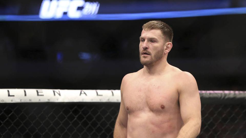 UFC 241 results: Stipe Miocic reclaims heavyweight title with knockout win over Daniel Cormier