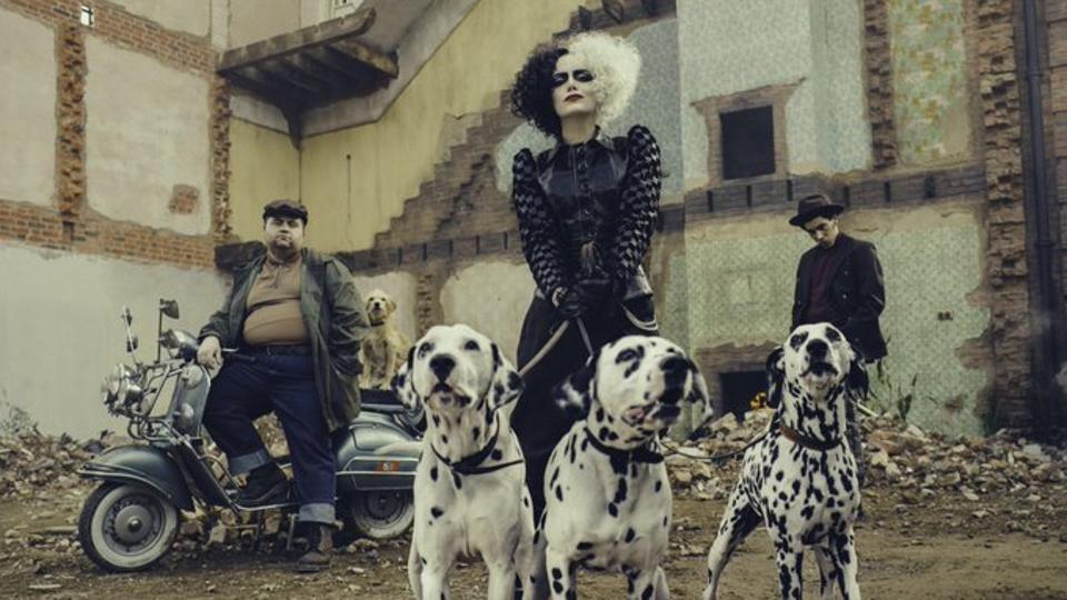 Emma Stone goes ‘punk rock’ for Cruella De Vil first look, see pic