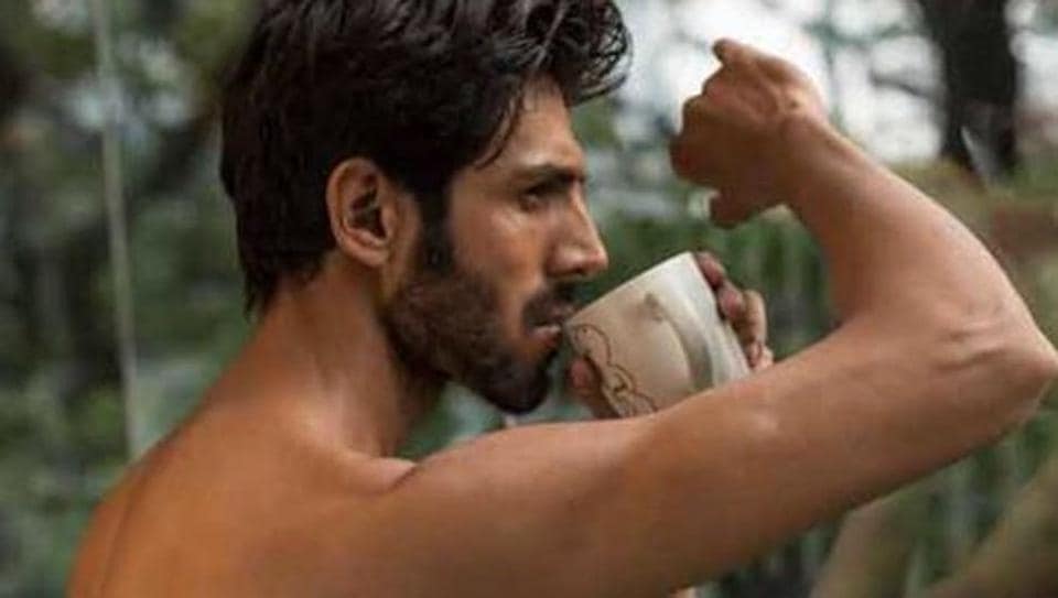 Kartik Aaryan teases something sweet but with a hot new pic. See it here