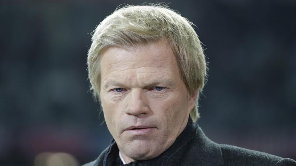 Oliver Kahn, Bayern Munich goalkeeper and captain Oliver Ka…