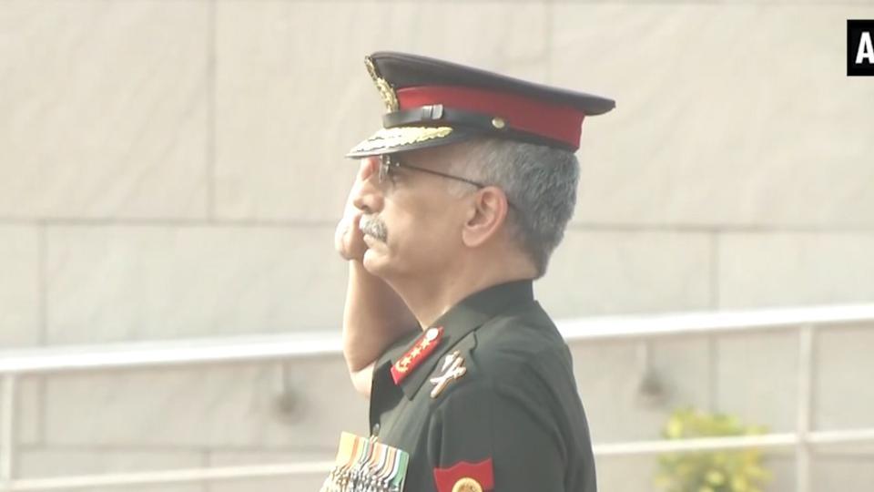 New Army Vice Chief Lt Gen MM Naravane Lays Wreath At National War 