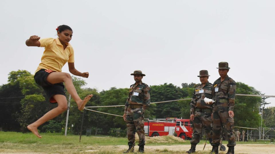 Indian Army Women Military Police Recruitment 448 Women Take Part On Second Day Hindustan Times