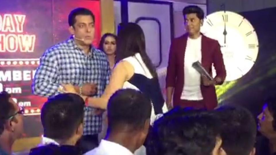 Salman Khan has argument with photographer at Bigg Boss 13 launch, says if you have a problem, ban me. Watch