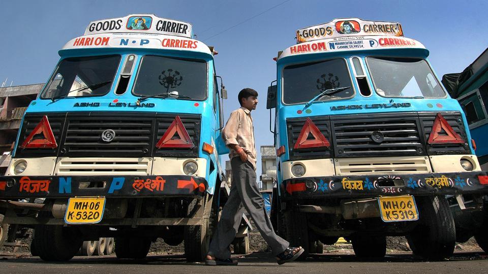 ashok-leyland-declares-2-15-non-working-days-in-october-latest-news