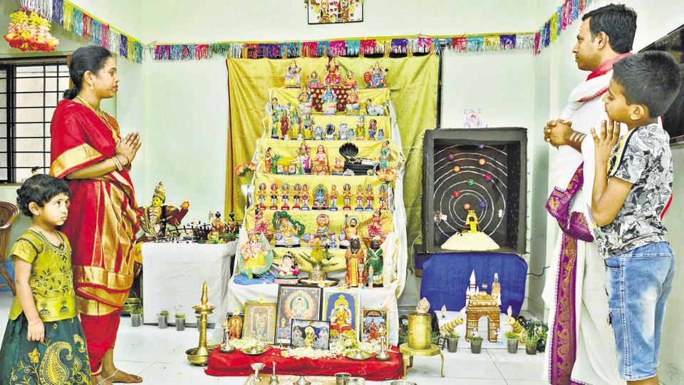 From widows to transgenders, Durga Pujas at CR Park open doors