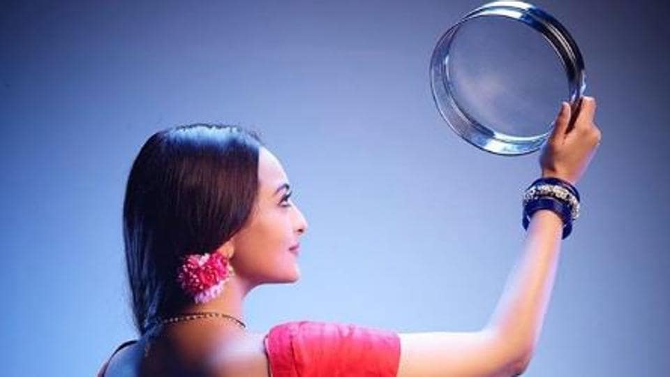 Sonakshi Sinha shares special Karwa Chauth poster for Salman Khan’s Dabangg 3. See here