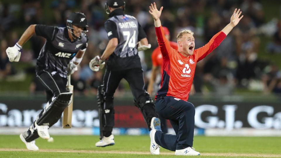 Fourth umpire for England-New Zealand T20I a former porn star Cricket