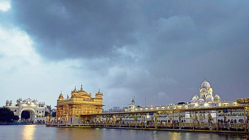Guru Nanak Jayanti 2021 (Sameer Sehgal/HT) Guru Nanak Jayanti 2021 (Sameer Sehgal/HT)