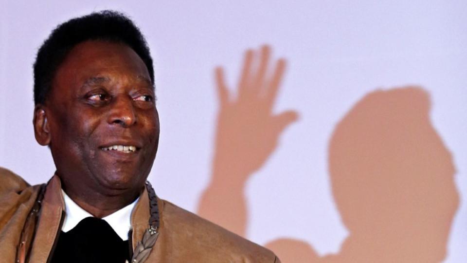 Pele's last Brazil jersey sells for 30,000 euros - Sportstar