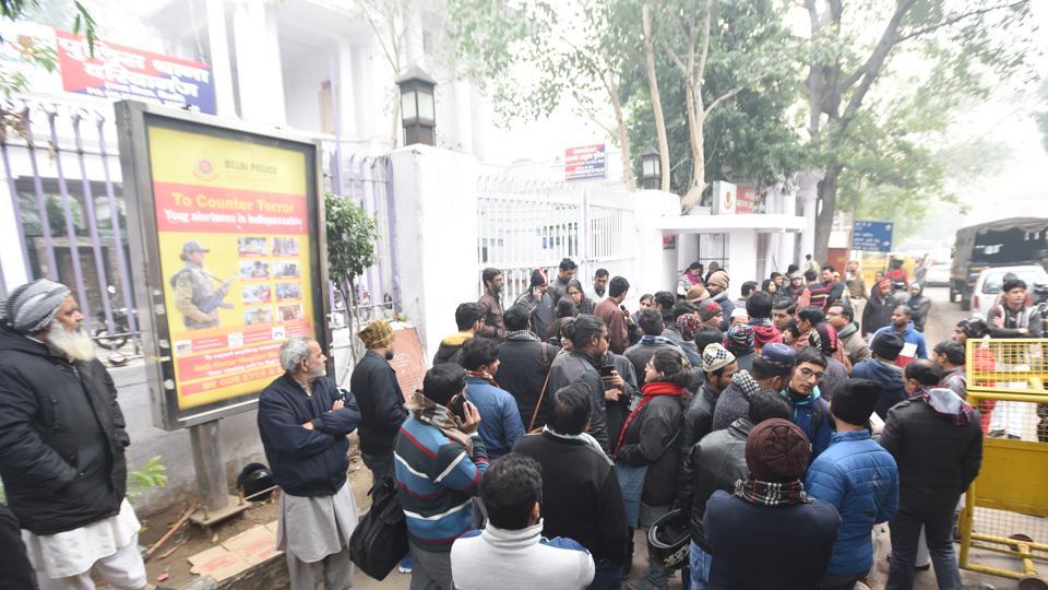 15 held in connection with Daryaganj violence sent to 2day judicial