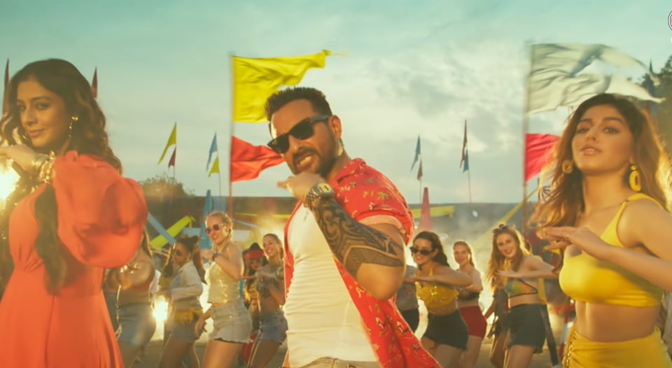 Jawaani Jaaneman song Gallan Kardi: Saif Ali Khan, Alaya and Tabu unearth Jazzy B and his chartbuster for a dance party