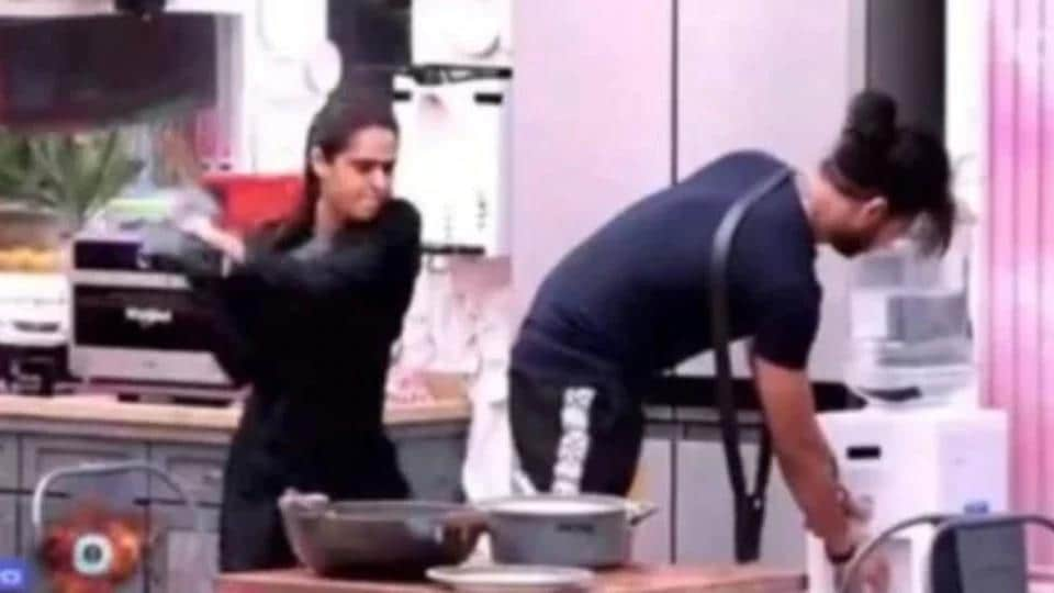 Bigg Boss 13: Salman Khan to throw Madhurima Tuli out after she breaks a frying pan while hitting Vishal Aditya Singh?