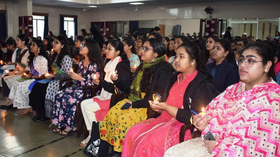 Mater Dei holds a farewell function - Hindustan Times