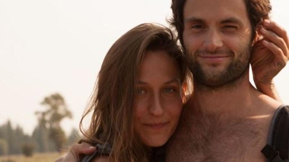 Domino Kirke Penn Badgley