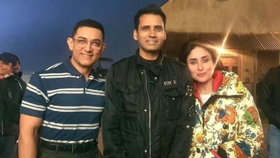 Aamir Khan, Kareena Kapoor pose with makeup artist Pompy Hans on his birthday in new pic from Laal Singh Chaddha sets | Bollywood - Hindustan Times