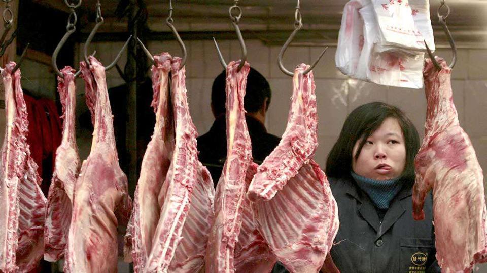 Fssai To Improve Hygiene At Fish Meat Markets On Account Of Covid 19 Outbreak Hindustan Times Indian slaughter house  in india, there are about 4,000 registered slaughter houses with the local bodies and more than 25,000 unregistered premises, where animals are slaughtered to fulfill.