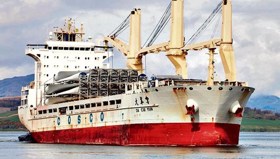 Chinese ship detained in Gujarat port nearly slipped away to Pakistan