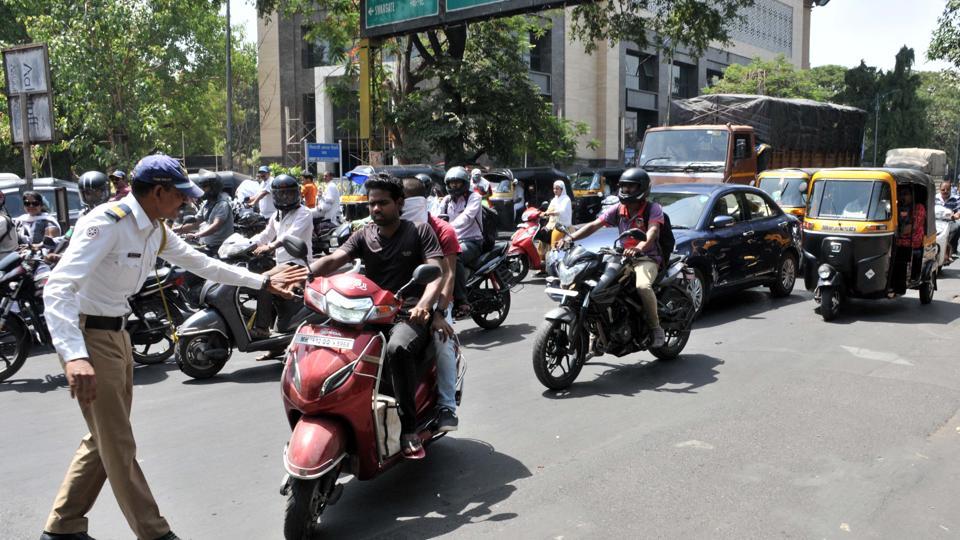 Traffic Violation: PCMC Police Confiscate Bikes Of 21 Underage Riders ...