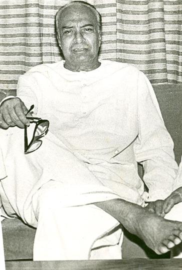 Why The Late Biju Patnaik Deserves A Bharat Ratna Opinion Hindustan Times Raid is a crime drama surrounding honest income tax officer amay patnaik's quest to expose parliament member rameshwar singh's black money created by tax evasion via a raid at his home. why the late biju patnaik deserves a