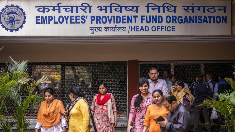 epfo-asks-beneficiaries-to-use-online-services-avoid-visiting-offices