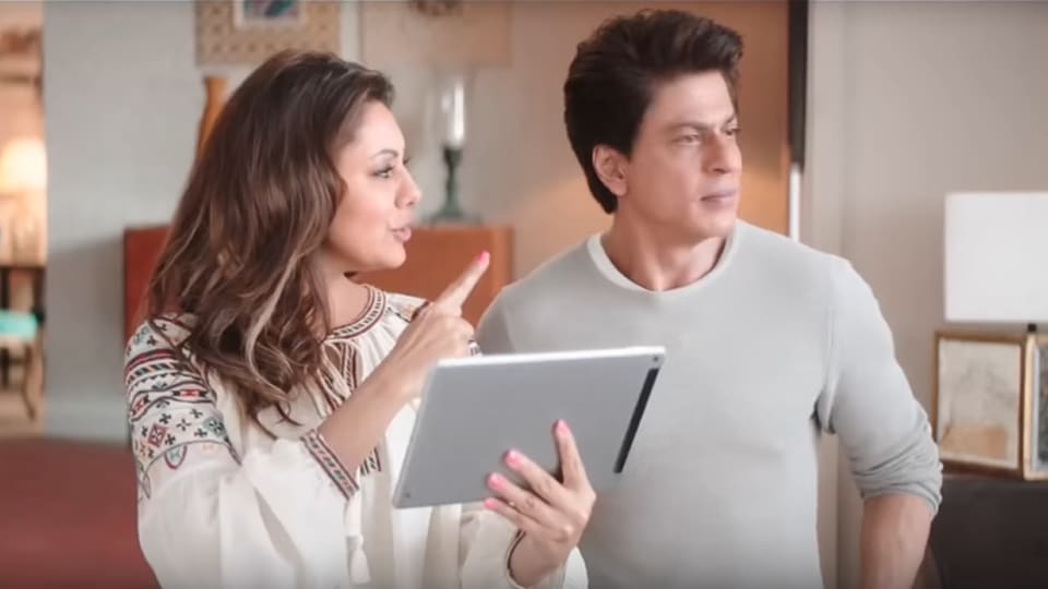 Ptjeizhsapywfm https www hindustantimes com bollywood when shah rukh khan was disgustingly possessive about wife gauri khan would not let her wear white shirts story ql29rlens2ovdbcoi2or4l html