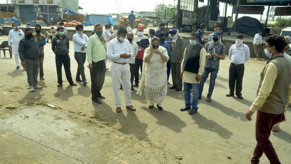 Vegetable supply hit 16 Ludhiana arhtiyas booked for negligence