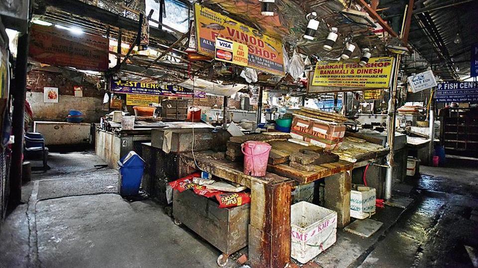 Delhi's CR Park muted by shut markets, closed gates, and one crippling  shortage — fish