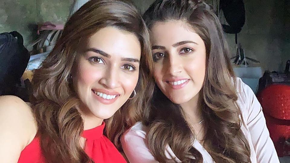 Sanon Xnxx - Kriti Sanon on bond with sister Nupur: 'I am very much protective and  possessive about her' | Bollywood - Hindustan Times