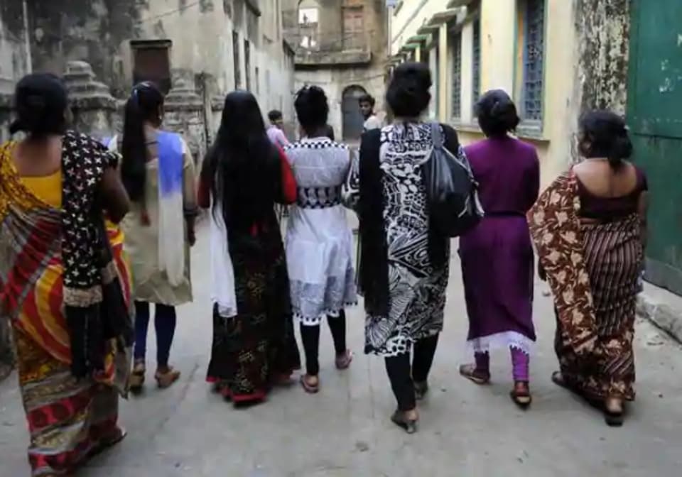 ‘tell Pm Modi To Send Us Money Kamathipura Sex Workers Struggle To 9872