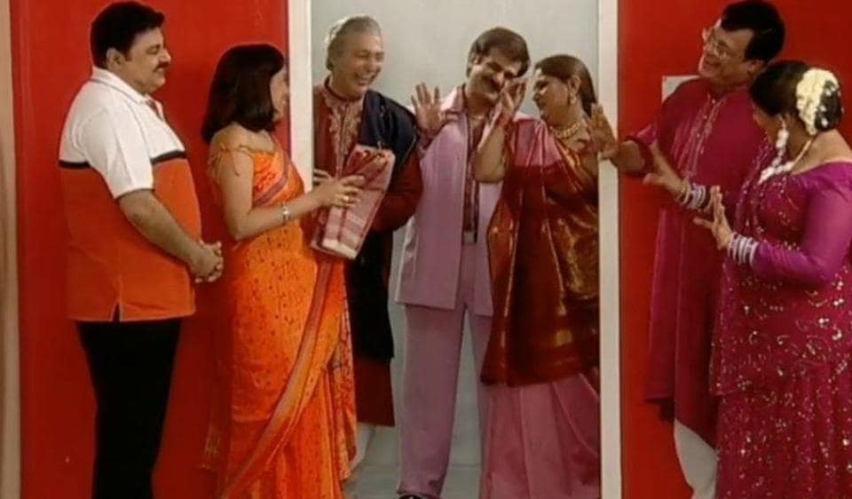 Sarabhai Vs Sarabhai And Khichdi Return To Tv To Air From April 6 Hindustan Times Cinemagia > filme > filme 2002 > khichdi > distribuţie. sarabhai vs sarabhai and khichdi return
