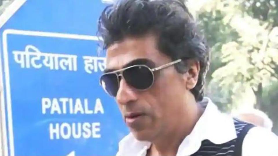 After his two daughters, Bollywood producer Karim Morani also tests positive for coronavirus