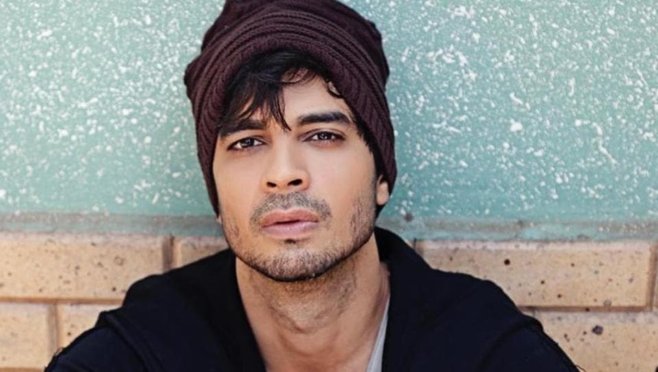 Tahir Raj Bhasin’s “unusual” Birthday Amid Lockdown, Will Cut Cake With ...