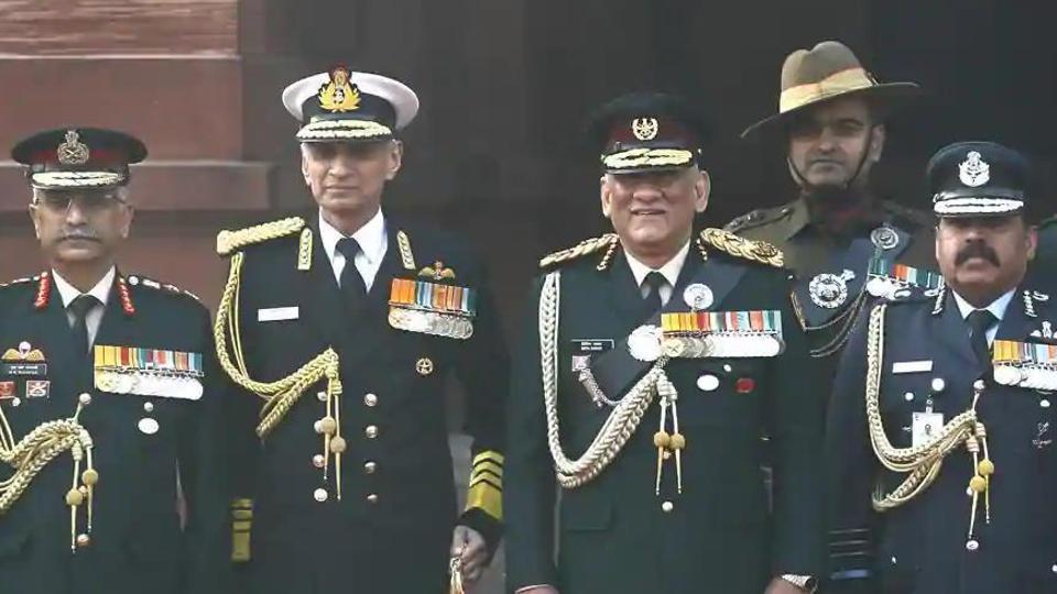 chief of defence staff: Chief of Defence Staff to wear army