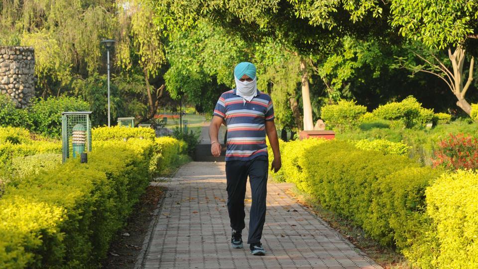 Morning Walkers Get Cold Feet Despite Relaxations Chandigarh Parks Remain Empty Hindustan Times Shanti kunj, chandigarh all tourist places. morning walkers get cold feet despite